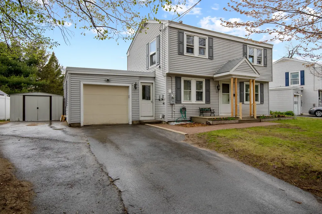 177 Columbia Avenue Brunswick ME 04011