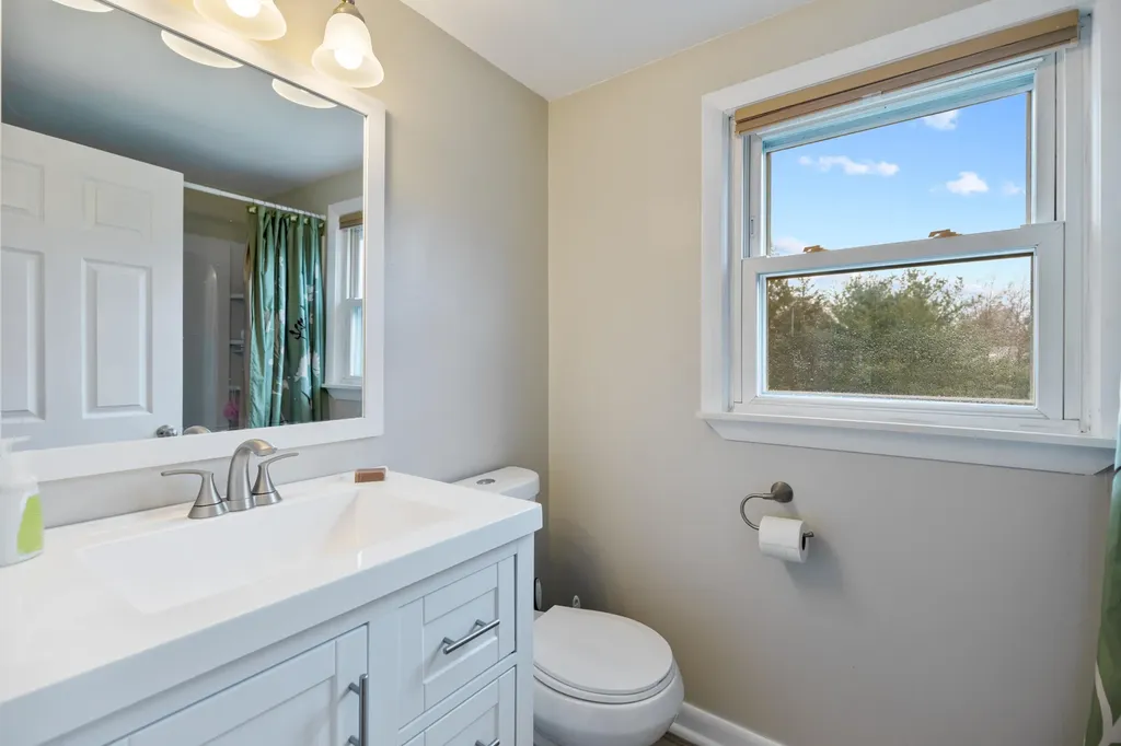 177 Columbia Avenue Brunswick ME 04011