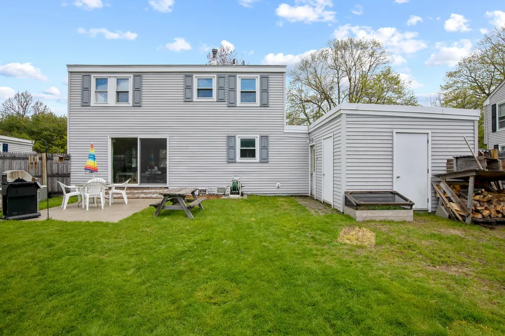 177 Columbia Avenue Brunswick ME 04011