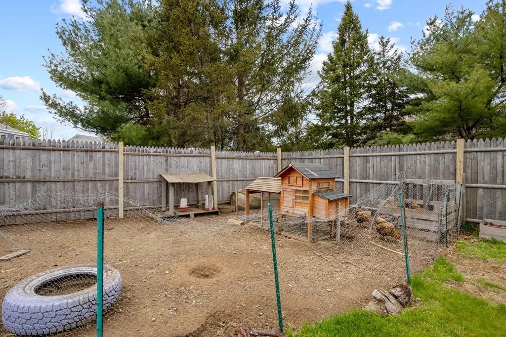 177 Columbia Avenue Brunswick ME 04011