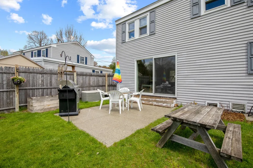 177 Columbia Avenue Brunswick ME 04011