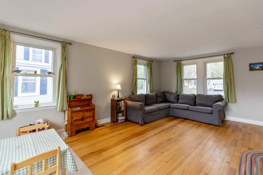 177 Columbia Avenue Brunswick ME 04011