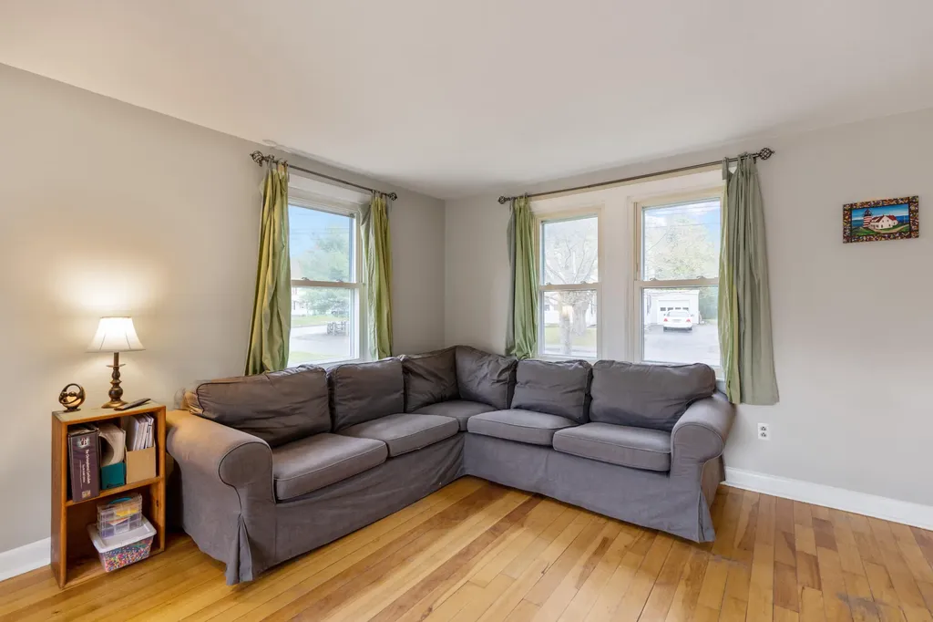 177 Columbia Avenue Brunswick ME 04011