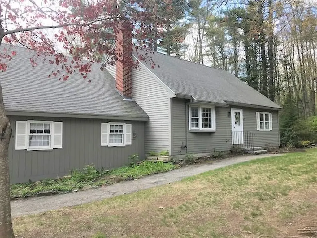 126 Flintlock Village Wells ME 04090