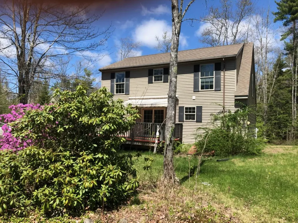 46 Murphy Road Boothbay ME 04537