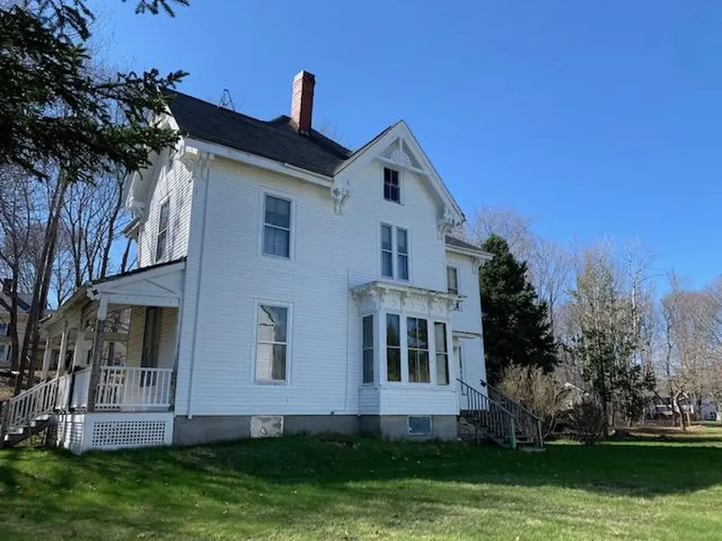 115 Talbot Avenue Rockland ME 04841