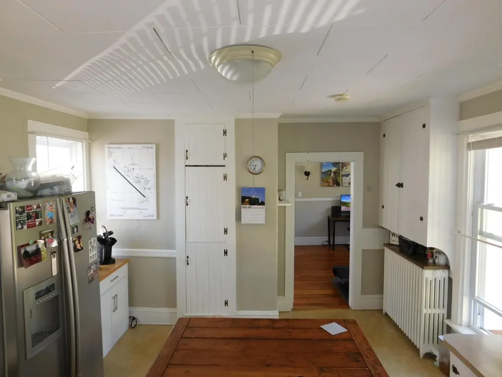 27 Maple Street Bangor ME 04401