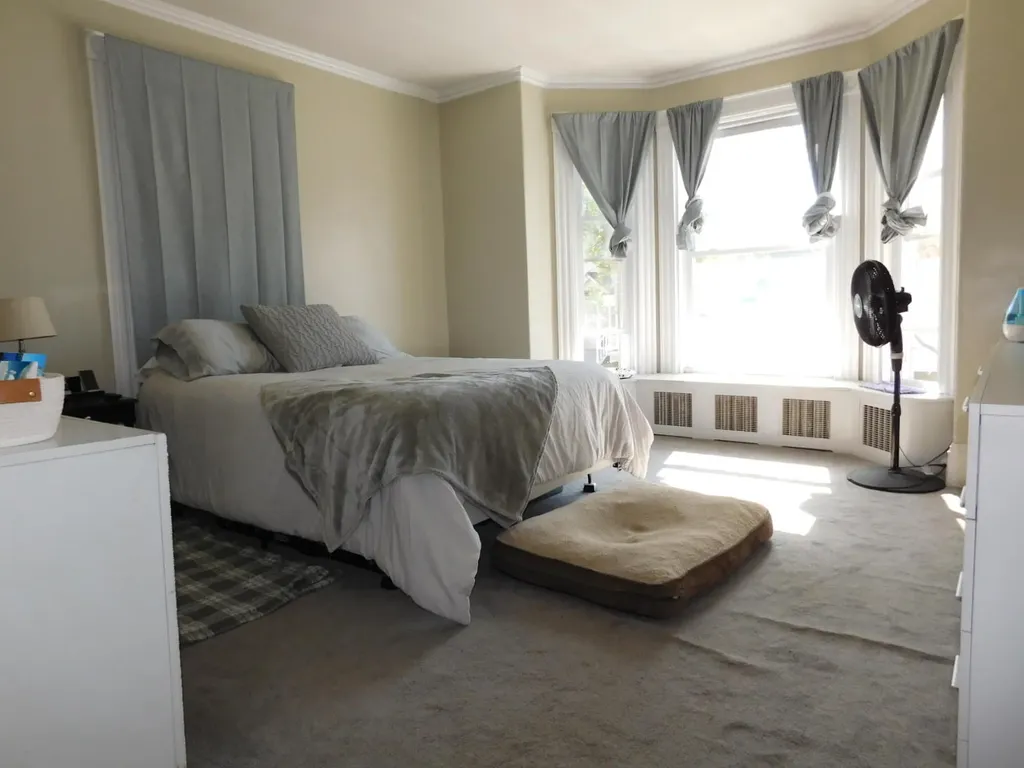 27 Maple Street Bangor ME 04401