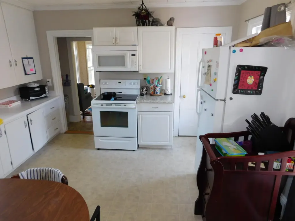 27 Maple Street Bangor ME 04401