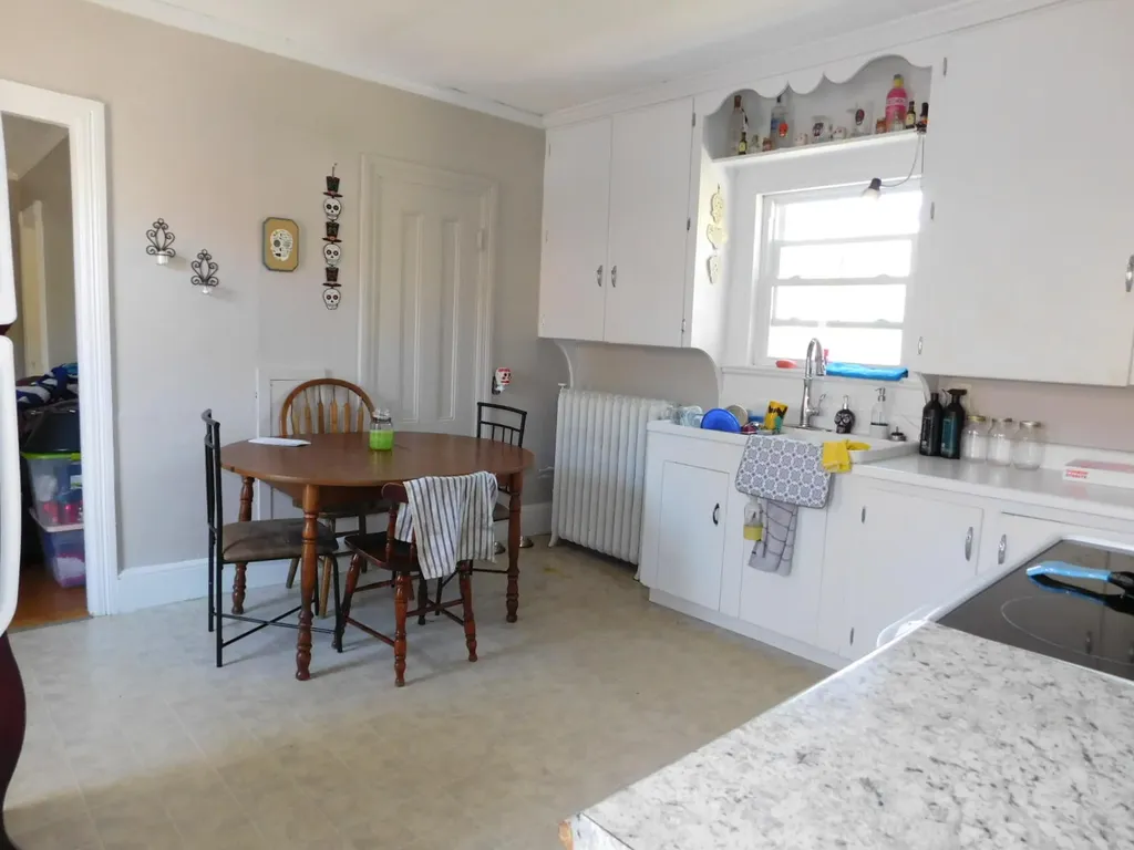 27 Maple Street Bangor ME 04401