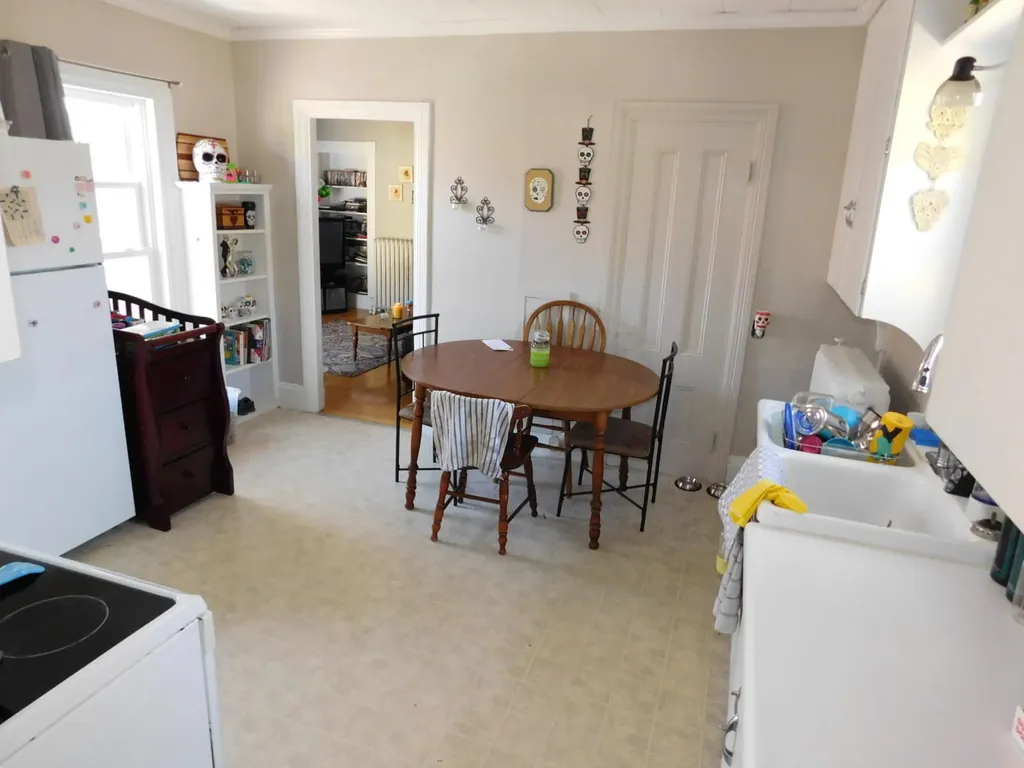 27 Maple Street Bangor ME 04401