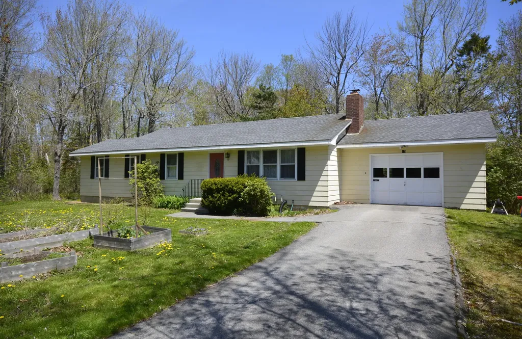 15 Fletcher Street Ellsworth ME 04605