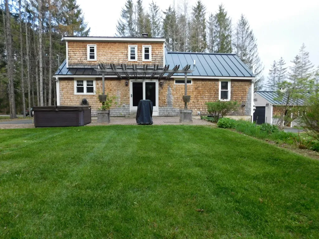 2100 Ohio Street Bangor ME 04401