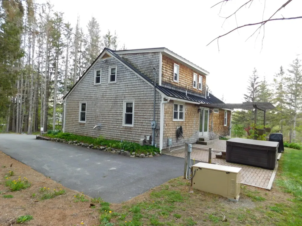2100 Ohio Street Bangor ME 04401