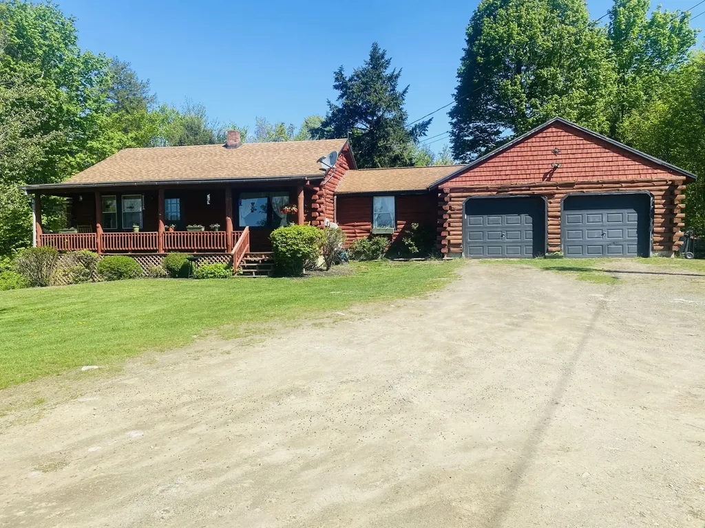 48 Boothby Lane Farmingdale ME 04344