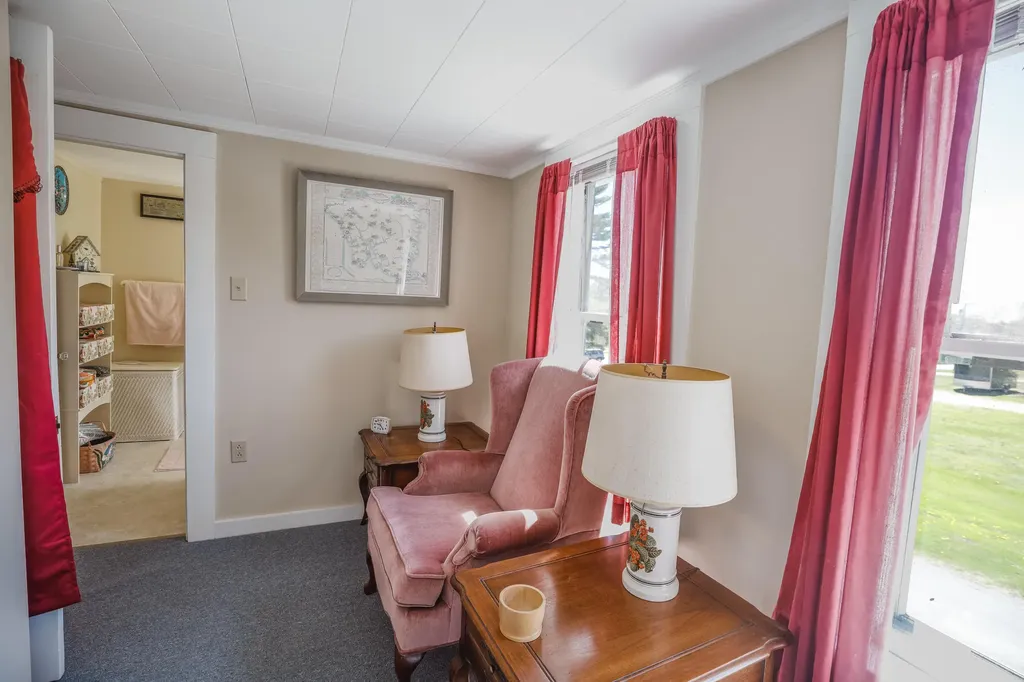 388 High Street Belfast ME 04915