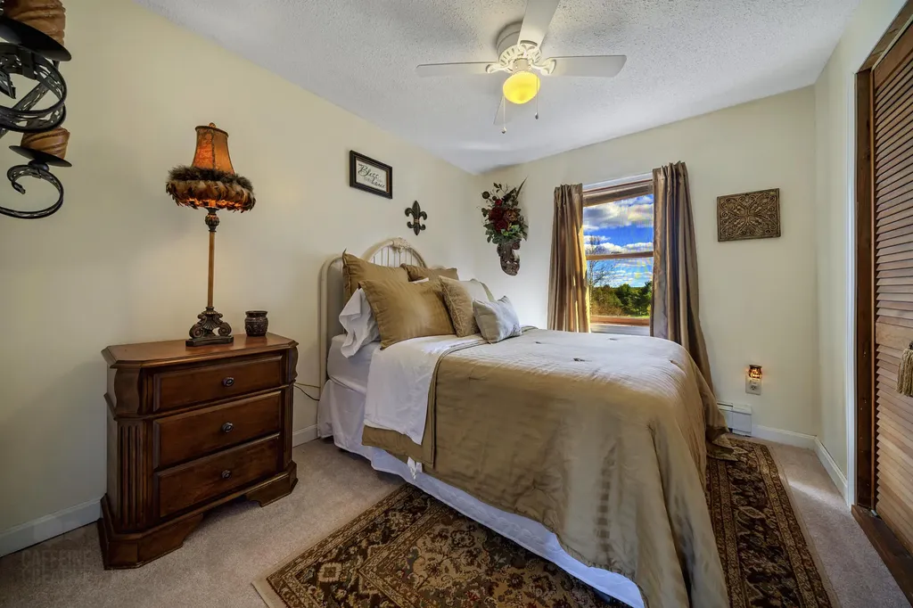 15 Burns Road Augusta ME 04330