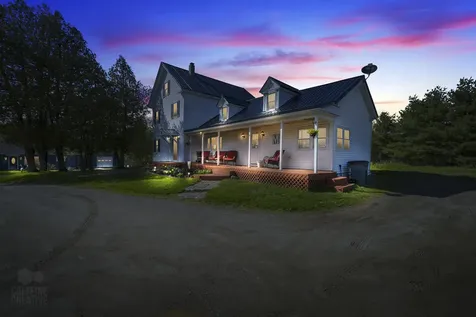 15 Burns Road Augusta ME 04330