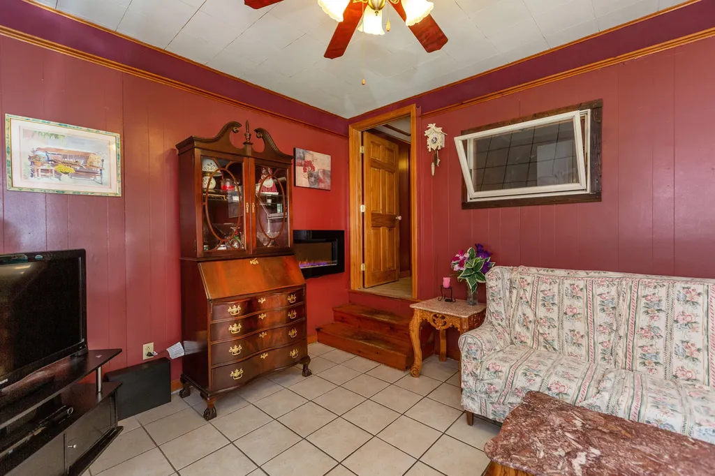 17 Sand Road Naples ME 04055