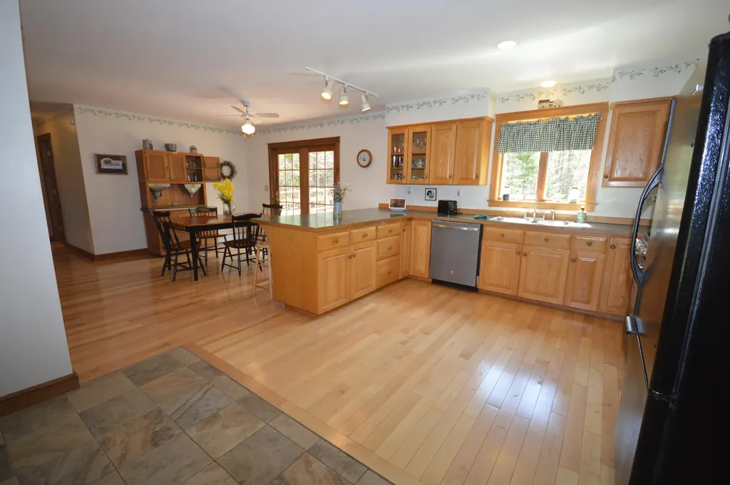 1191 Kennebec Road Hampden ME 04444
