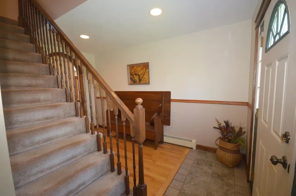1191 Kennebec Road Hampden ME 04444
