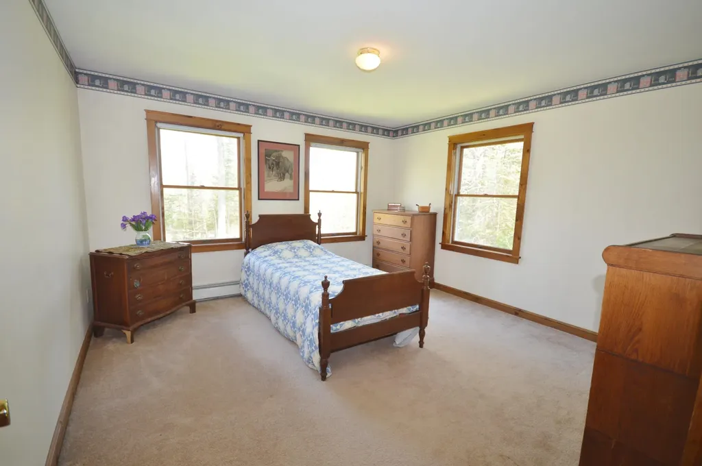 1191 Kennebec Road Hampden ME 04444