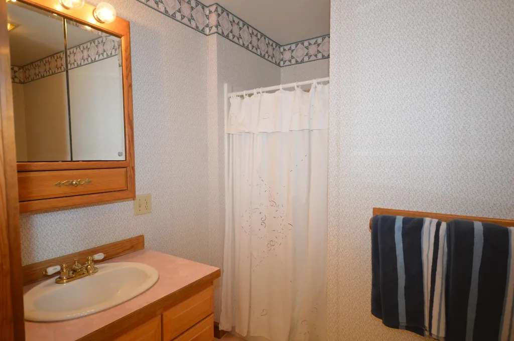 1191 Kennebec Road Hampden ME 04444