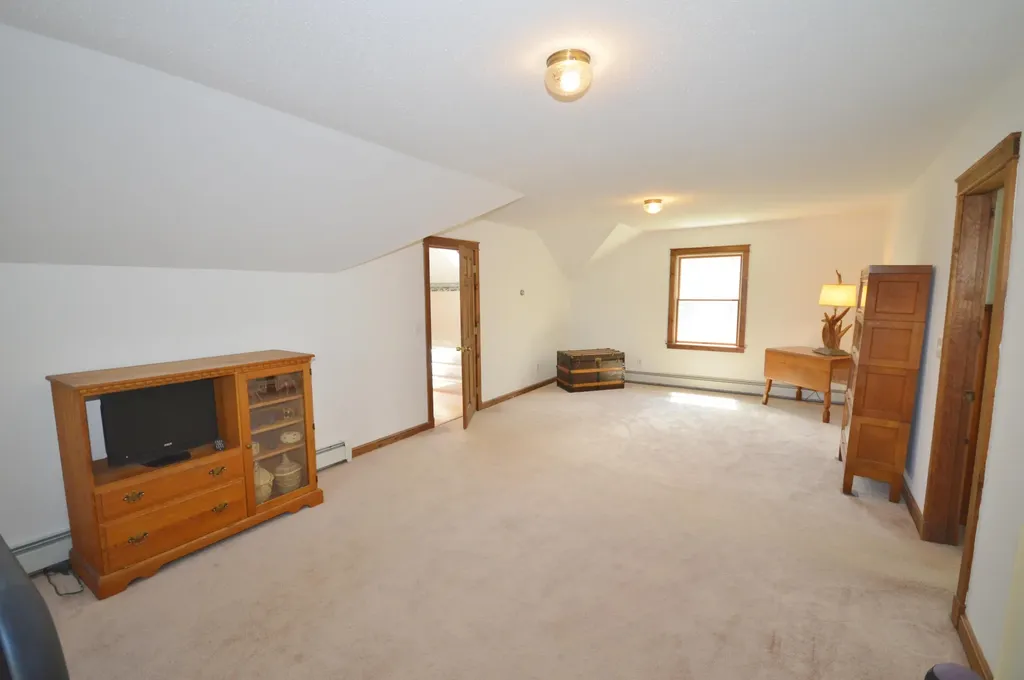 1191 Kennebec Road Hampden ME 04444