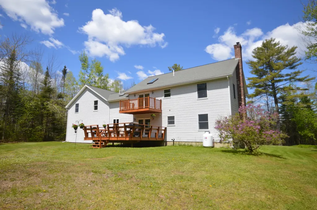 1191 Kennebec Road Hampden ME 04444