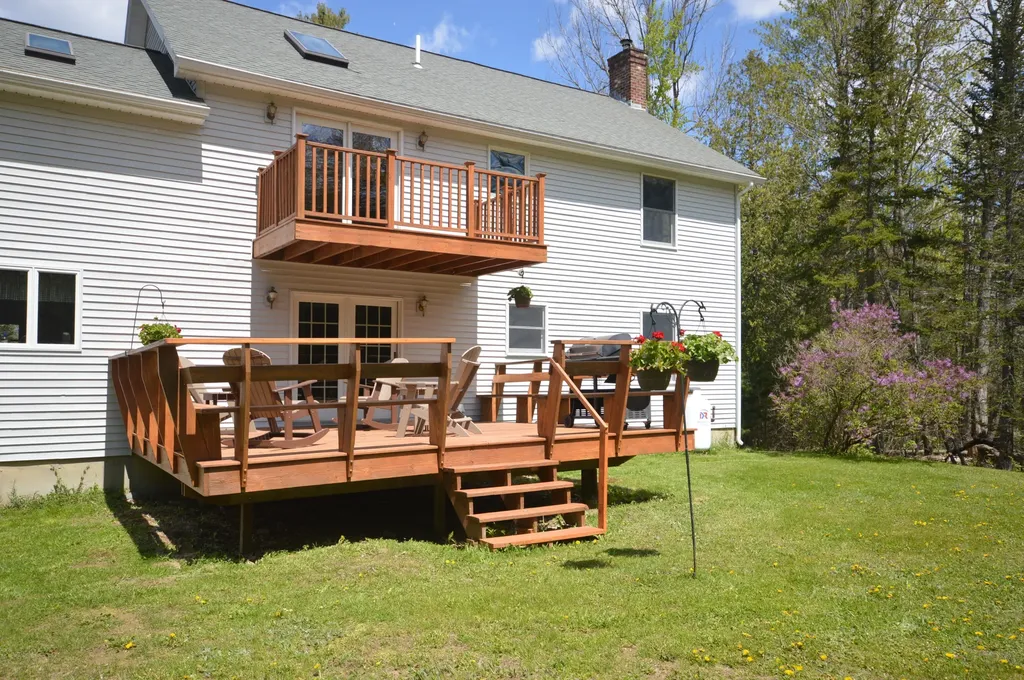 1191 Kennebec Road Hampden ME 04444