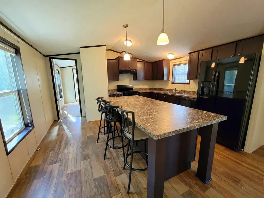 195 West Road Chesterville ME 04938