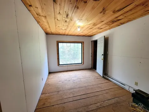 195 West Road Chesterville ME 04938