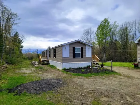 195 West Road Chesterville ME 04938