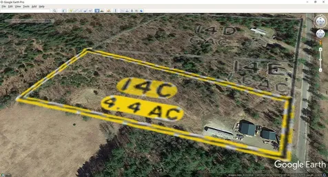 195 West Road Chesterville ME 04938
