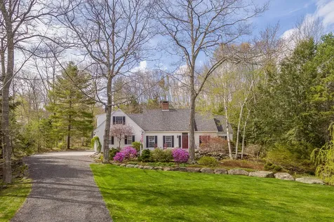 4 Norumbega Drive Camden ME 04843