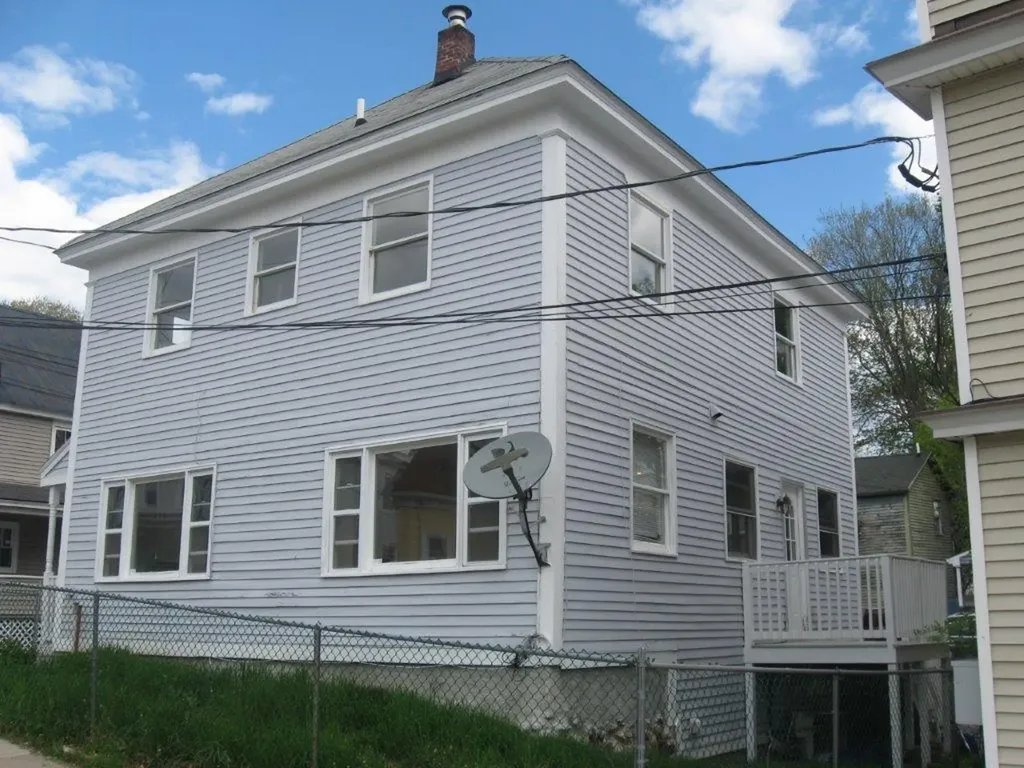 31 Spruce Street Sanford ME 04073