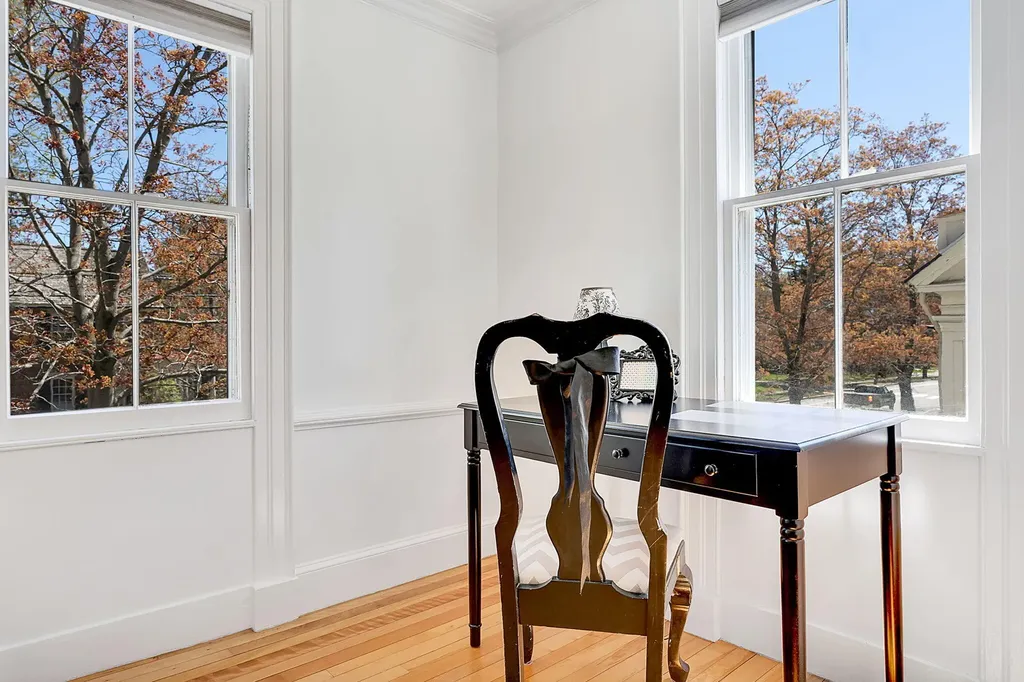 72 Federal Street Brunswick ME 04011