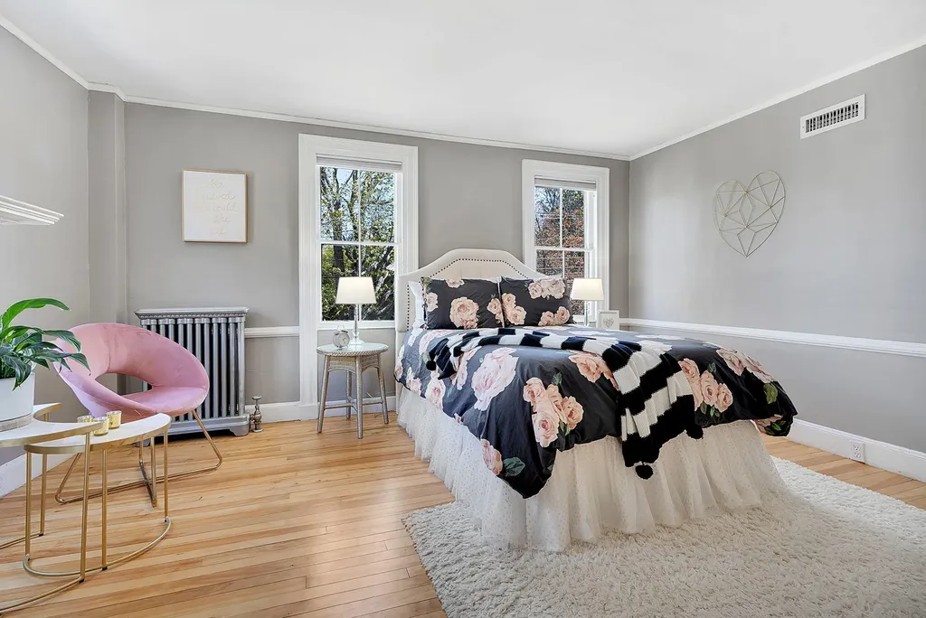 72 Federal Street Brunswick ME 04011
