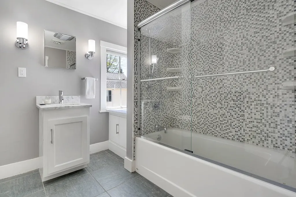 72 Federal Street Brunswick ME 04011