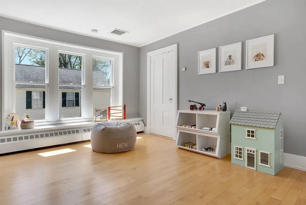 72 Federal Street Brunswick ME 04011