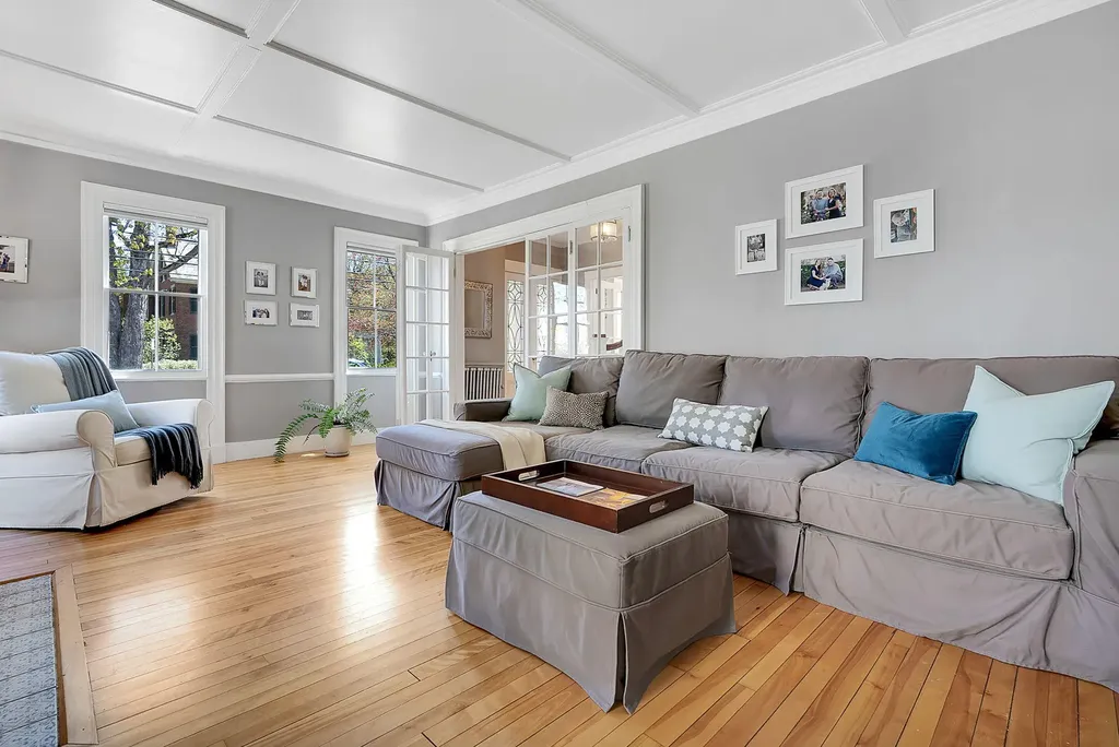 72 Federal Street Brunswick ME 04011