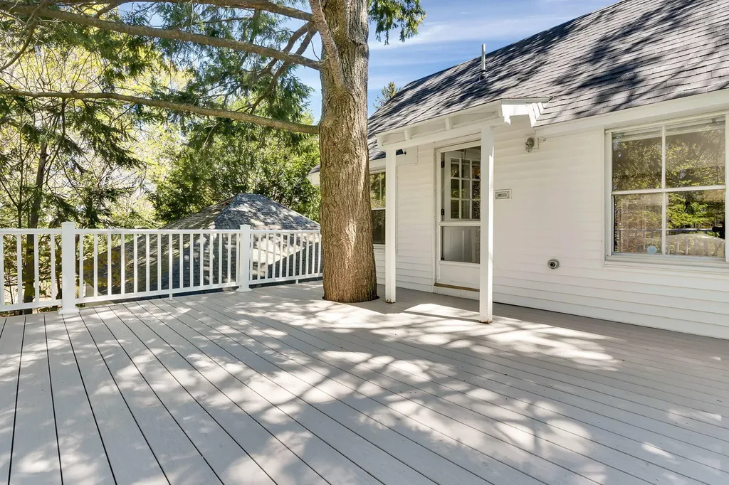 72 Federal Street Brunswick ME 04011