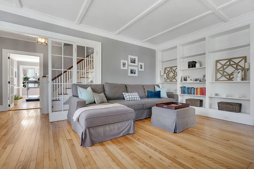 72 Federal Street Brunswick ME 04011