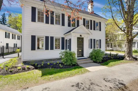 72 Federal Street Brunswick ME 04011