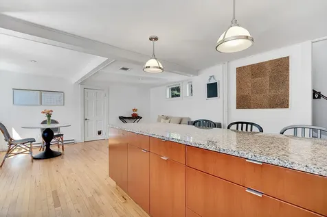 72 Federal Street Brunswick ME 04011