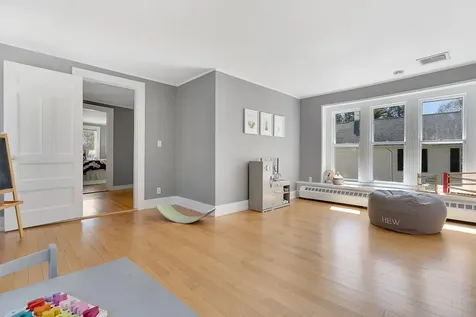 72 Federal Street Brunswick ME 04011
