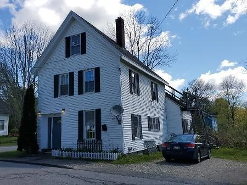 33 Bridge Street Bucksport ME 04416