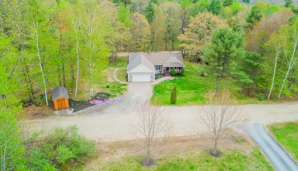 42 Whispering Pines Lane Monmouth ME 04259