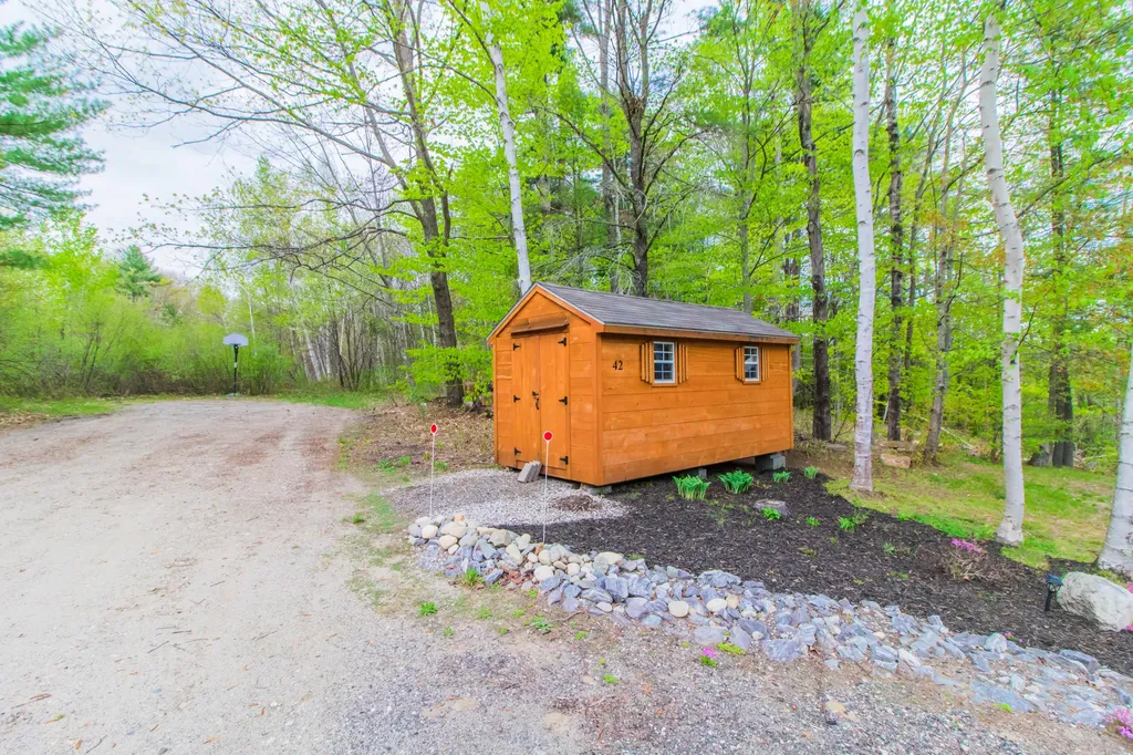 42 Whispering Pines Lane Monmouth ME 04259