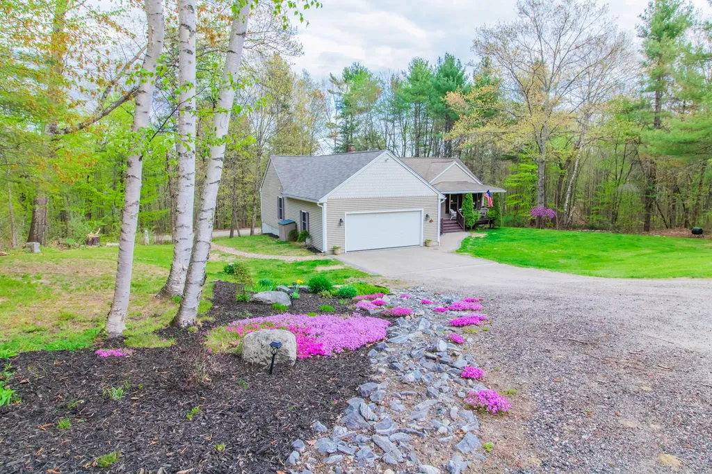 42 Whispering Pines Lane Monmouth ME 04259